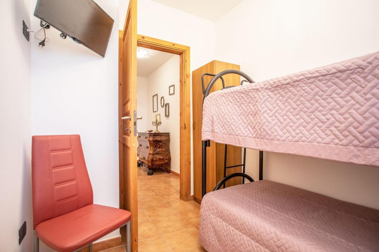 Villa Stracca Con Ampio Spazio Esterno Capilungo Luaran gambar